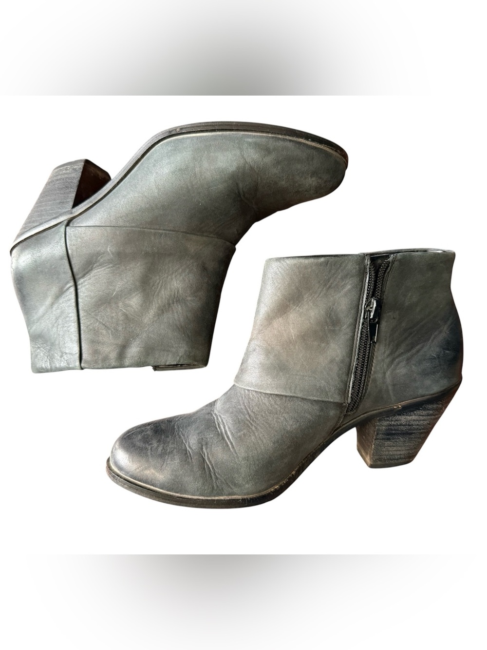 JUSTFAB - Women's Gray Leather Ankle Boots with Side Zip Size 7.5